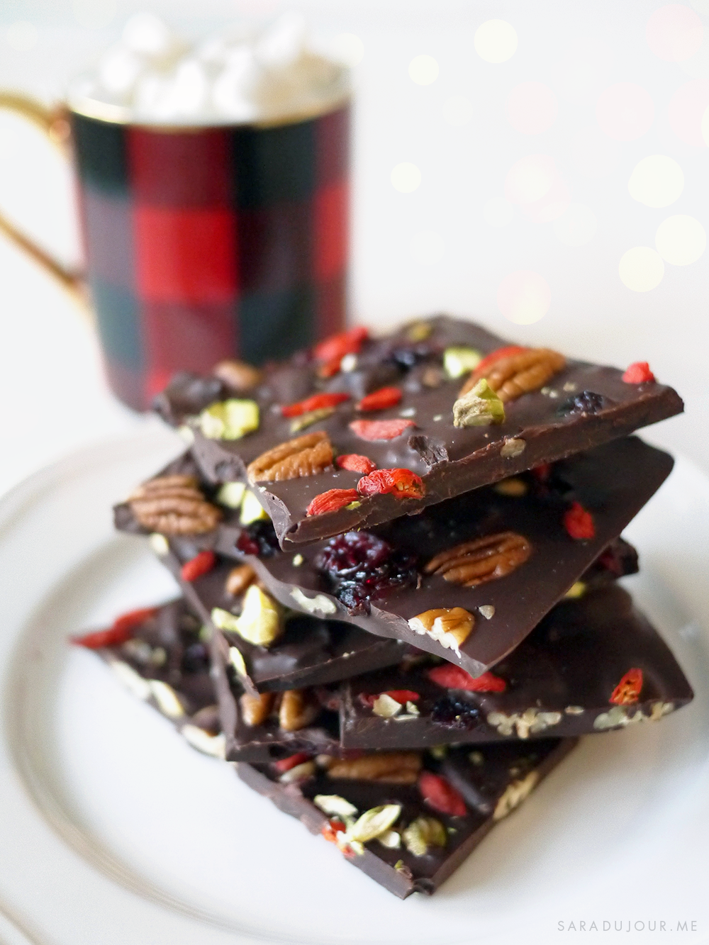 Healthy Dark Chocolate Christmas Bark Recipe | Sara du Jour