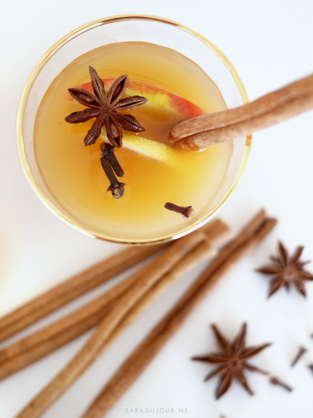 Spiced Rum Hot Apple Toddy Recipe | Sara du Jour