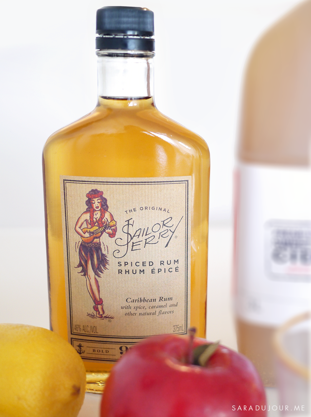 Spiced Rum Hot Apple Toddy Recipe | Sara du Jour