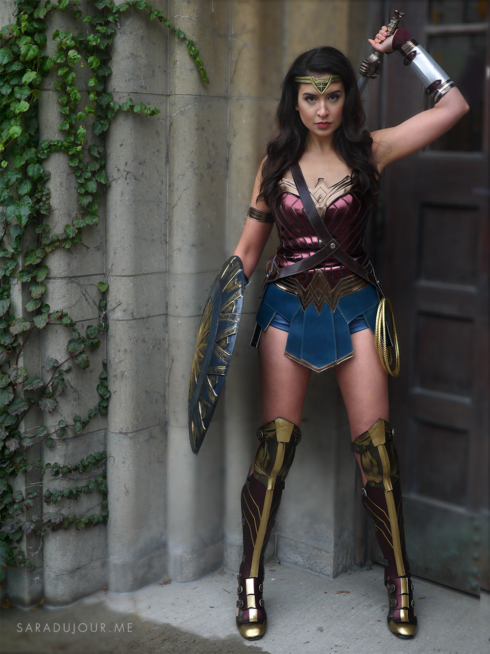 Wonder Woman Halloween Costumes: How to Create the Perfect Gal Gadot Look  for You