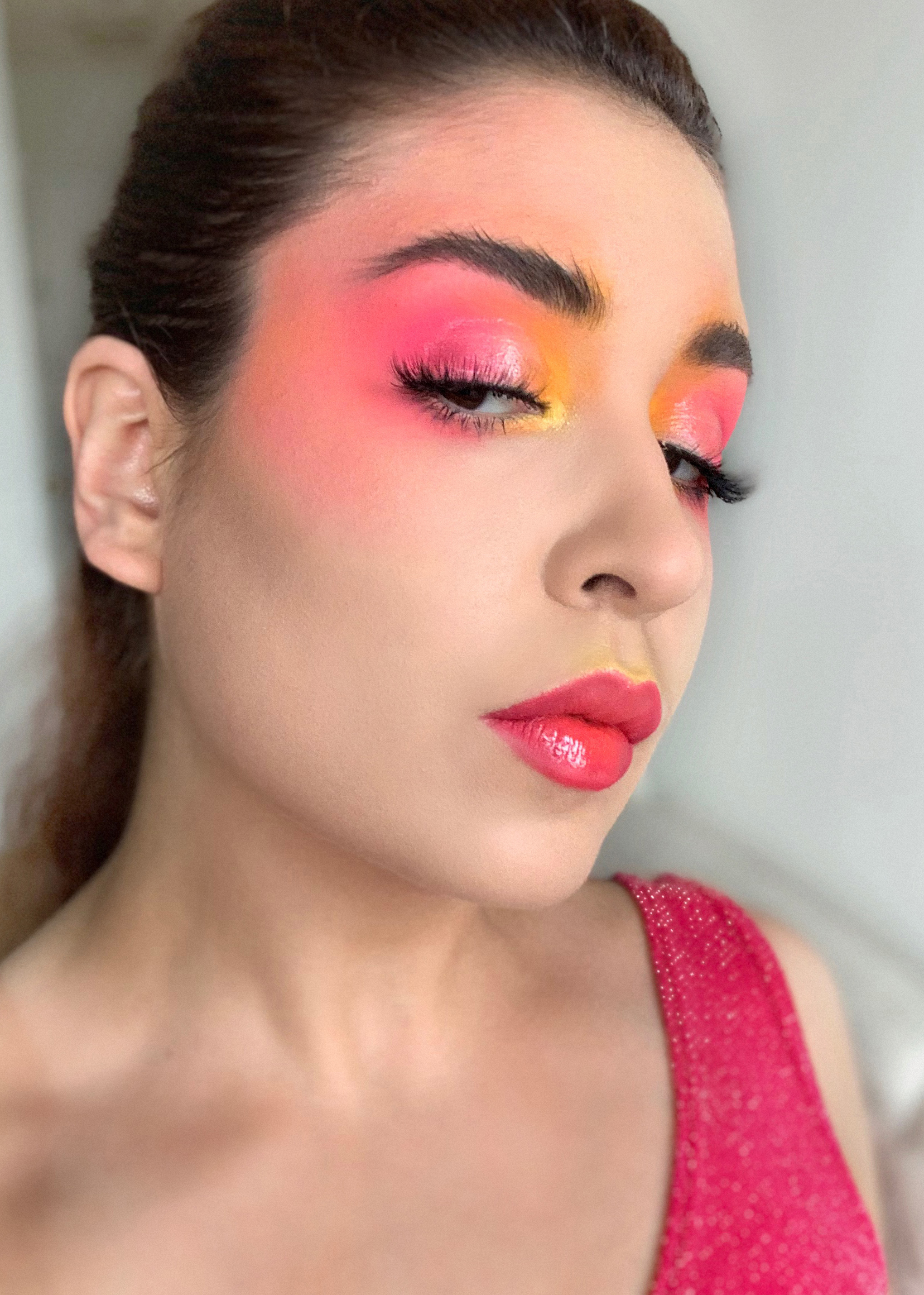 Huda Beauty Neon Palette Makeup Look | Sara du Jour