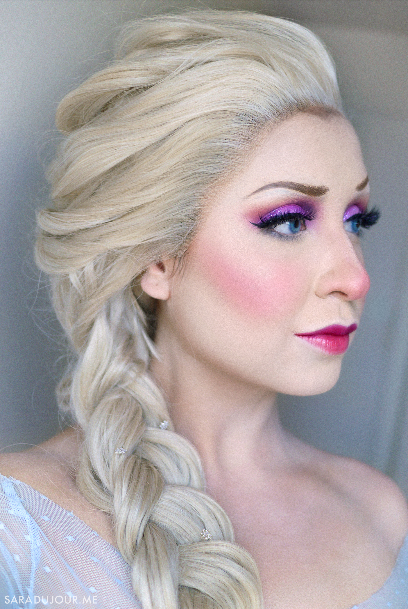 Elsa Cosplay + Makeup Sara du Jour