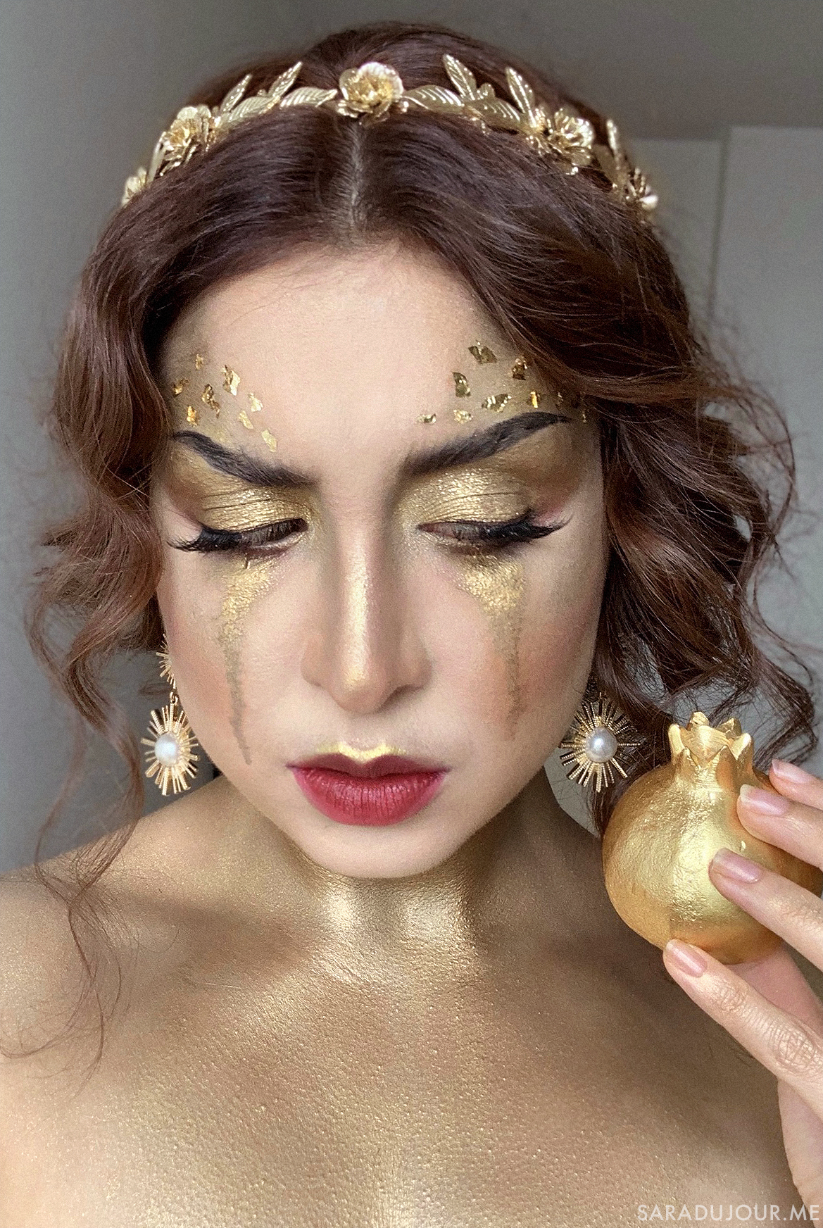 Queen Midas - Gold Makeup | Sara du Jour