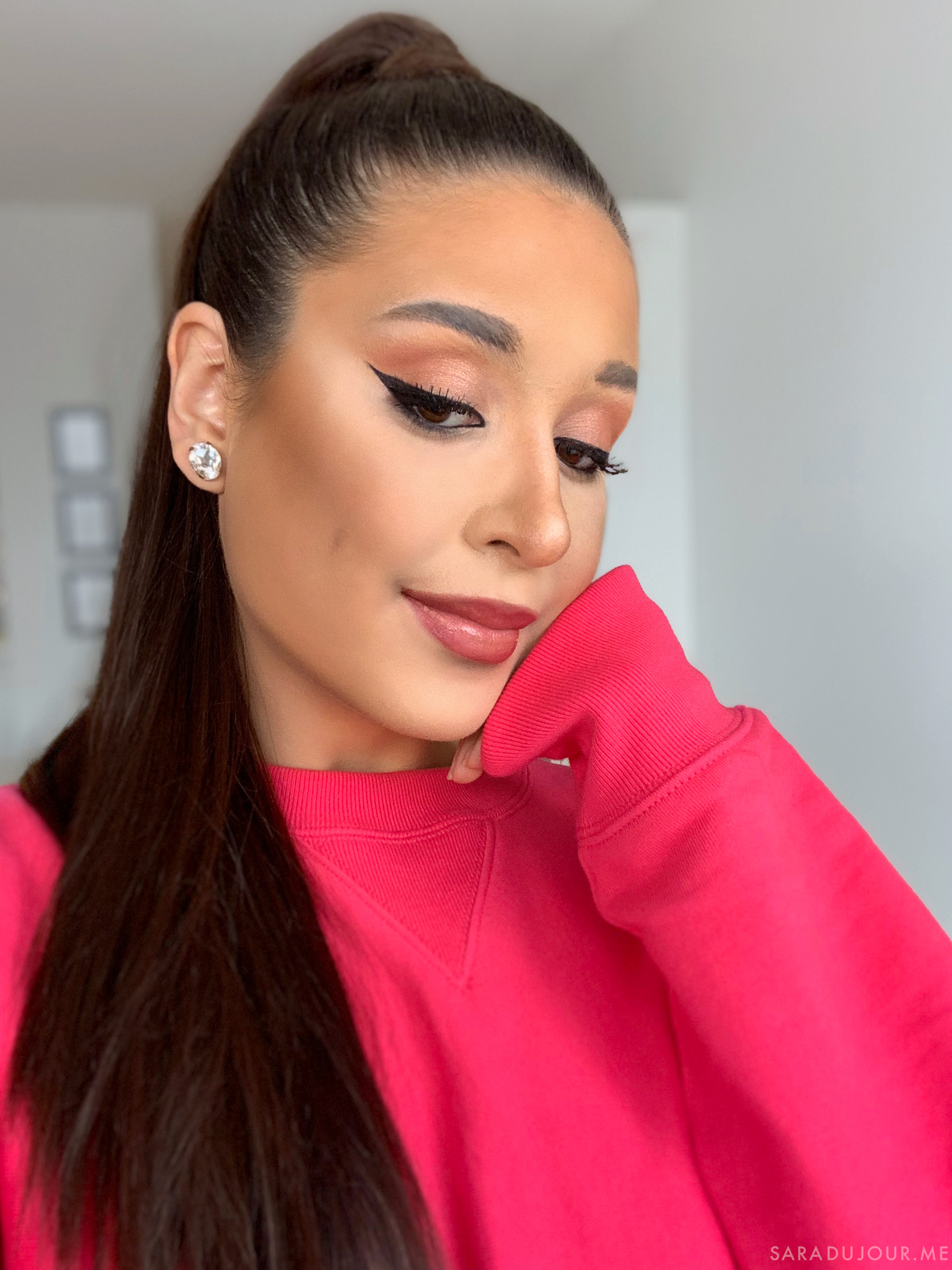Ariana Grande Costume + Makeup | Sara du Jour